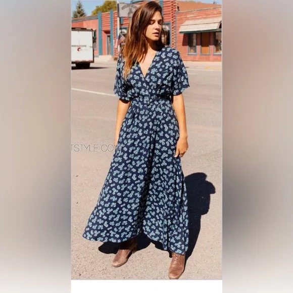 Christy Dawn Lottie Maxi Dress Navy - Picture 2 of 6